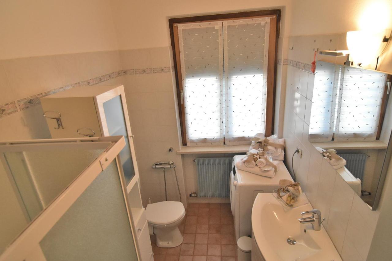 Appartamento Da Romina Con Parcheggio Gratuito Sanzeno Ngoại thất bức ảnh